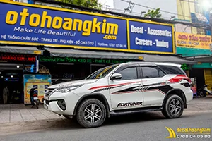 Tem Xe Toyota Fortuner - TFO124
