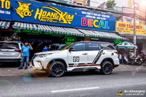 Tem Xe Toyota Fortuner - TFO081
