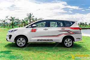 Tem Xe Toyota Innova - TIN086