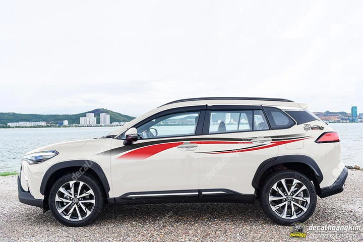 Tem Xe Toyota Corolla Cross - TCC002 - Ảnh 1
