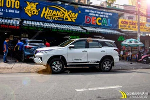 Tem Xe Toyota Fortuner - TFO089