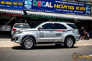 Tem Xe Toyota Fortuner - TFO057