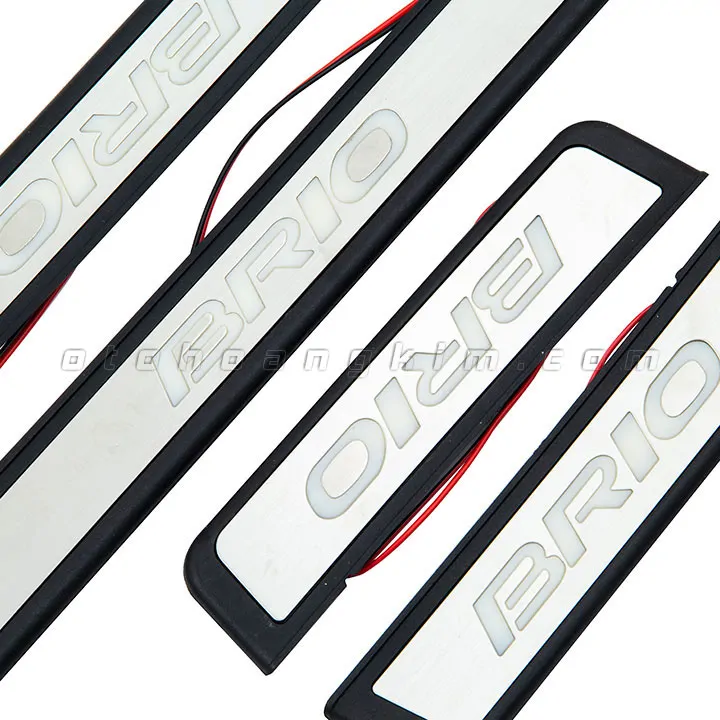 Nẹp bước chân Honda Brio [2019-2021] có đèn led đổi màu - Ảnh 3