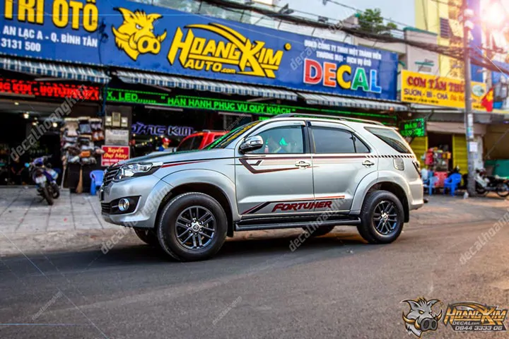 Tem Xe Toyota Fortuner - TFO018 - Ảnh 1
