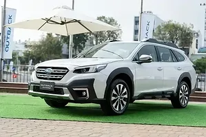 subaru-outback-2023-tang-gia-130-trieu-tai-viet-nam