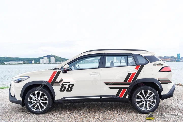 Tem Xe Toyota Corolla Cross - TCC009 - Ảnh 1