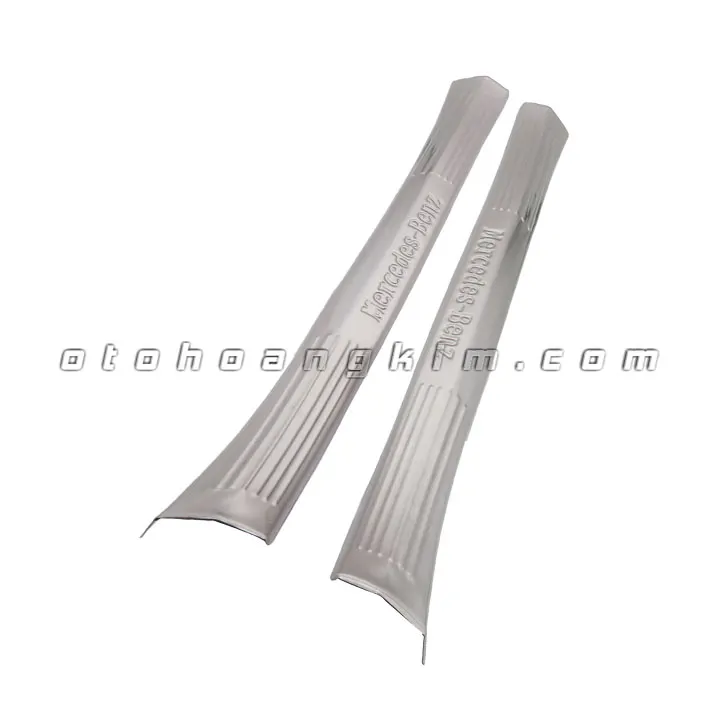 Nẹp bước chân trong Mercedes Benz GLC [2006-2020] - Ảnh 3