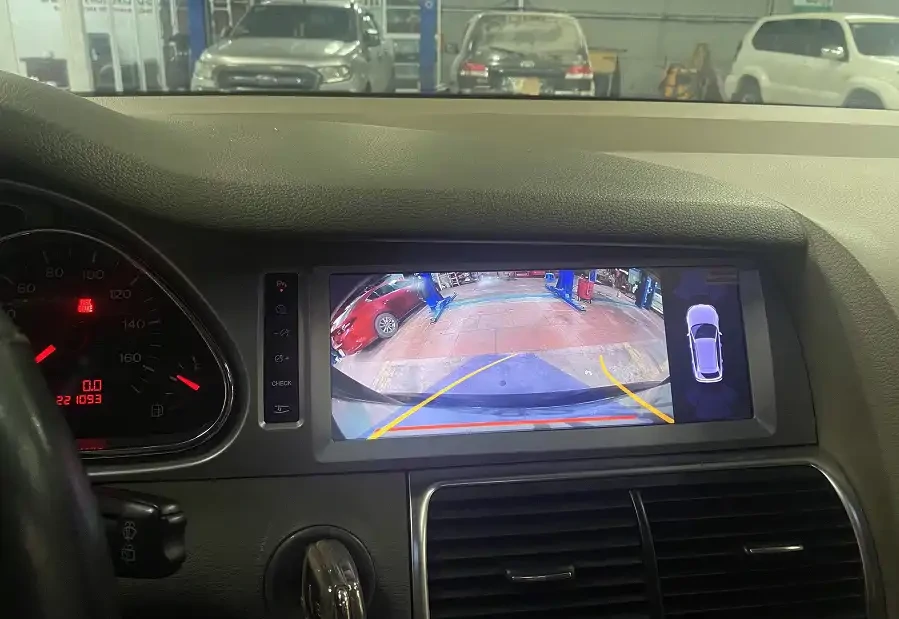 Màn hình android Audi Q7 360 - Ảnh 1