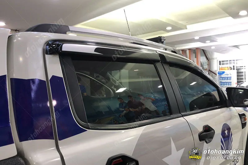 Vè che mưa Thái Lan Ford Ranger - Ảnh 4