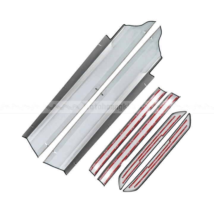 Nẹp bước chân trong + ngoài Kia Carnival 2021 inox chữ nổi - Ảnh 1