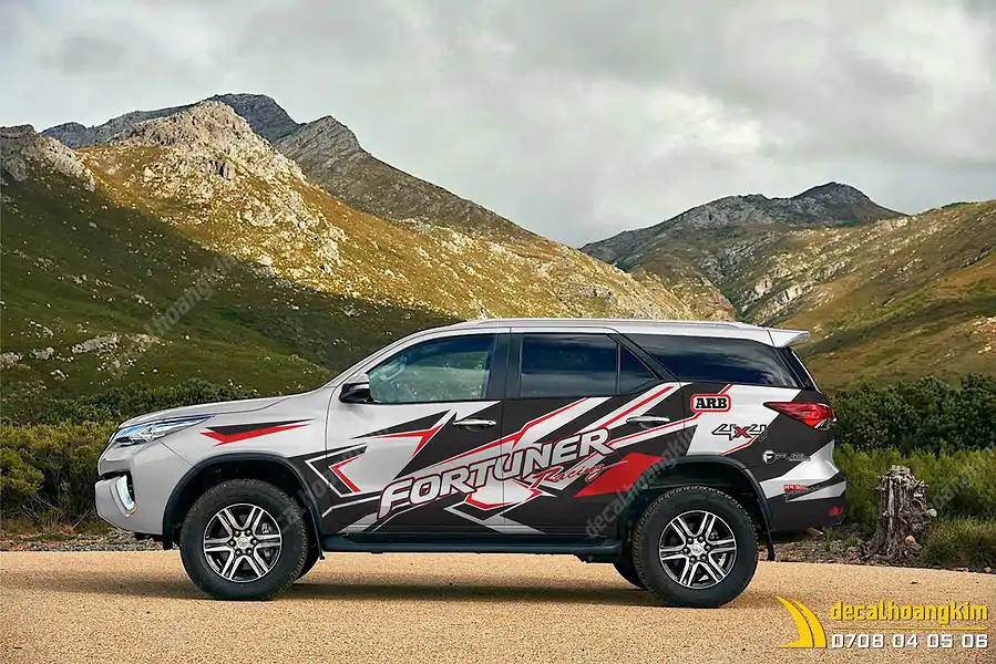 Tem Xe Toyota Fortuner - TFO123 - Ảnh 1