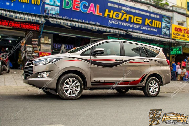 Tem Xe Toyota Innova - TIN035 - Ảnh 1