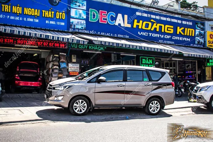 Tem Xe Toyota Innova - TIN010 - Ảnh 1