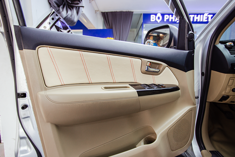Bọc Ghế Da Toyota Fortuner - Ảnh 3