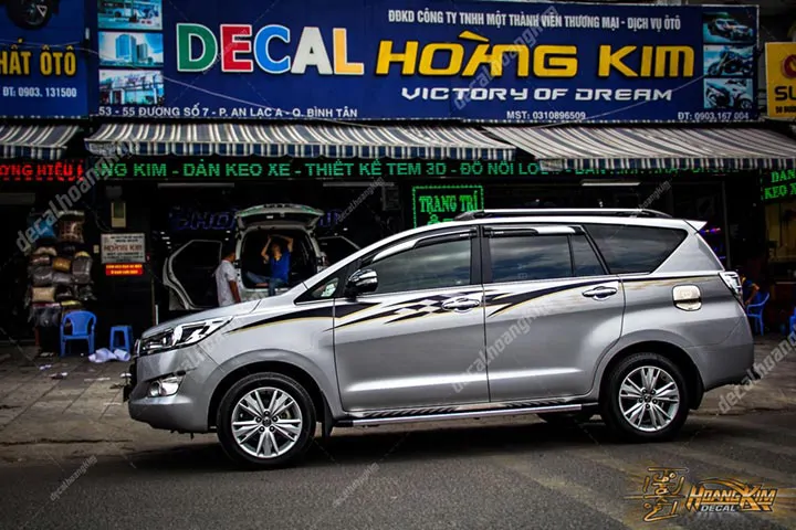 Tem Xe Toyota Innova - TIN015 - Ảnh 1