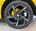 Ốp má phanh HQ Racing Custin 2023+ vàng - ảnh 4