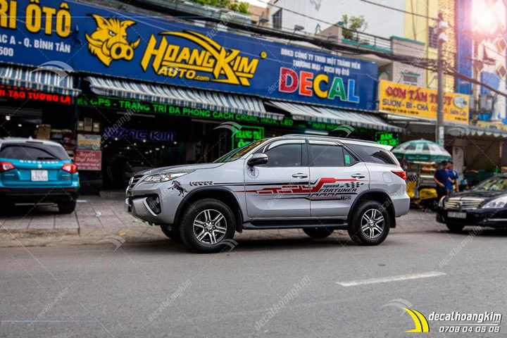 Tem Xe Toyota Fortuner - TFO090 - Ảnh 1