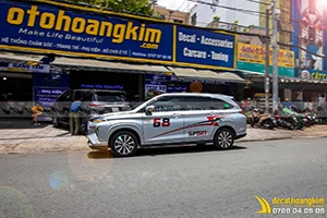 Tem Xe Toyota Veloz TVE014