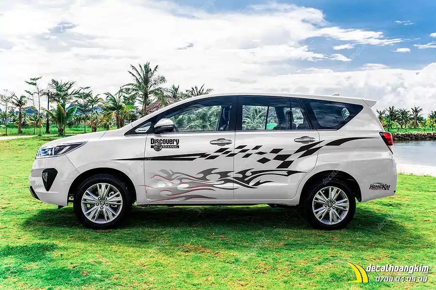 Tem Xe Toyota Hiace - TYI002 - Ảnh 1