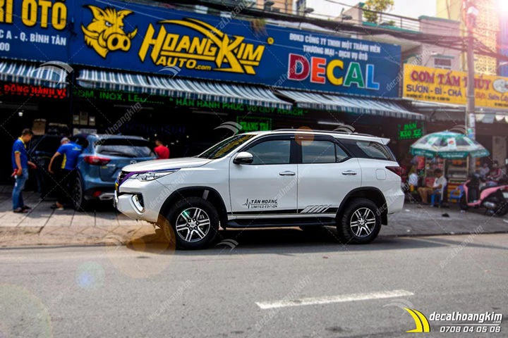 Tem Xe Toyota Fortuner - TFO089 - Ảnh 1