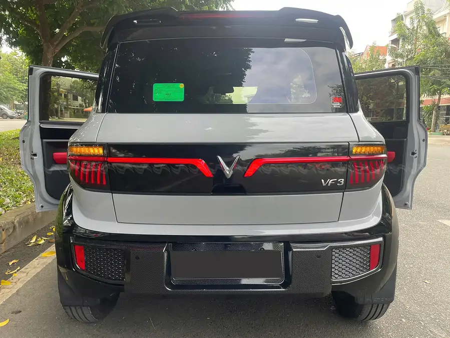 Đèn hậu VF3  nguyên cụm - Ảnh 3