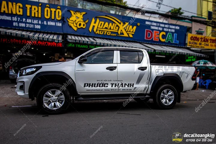Tem Xe Toyota Hilux - THI012 - Ảnh 1