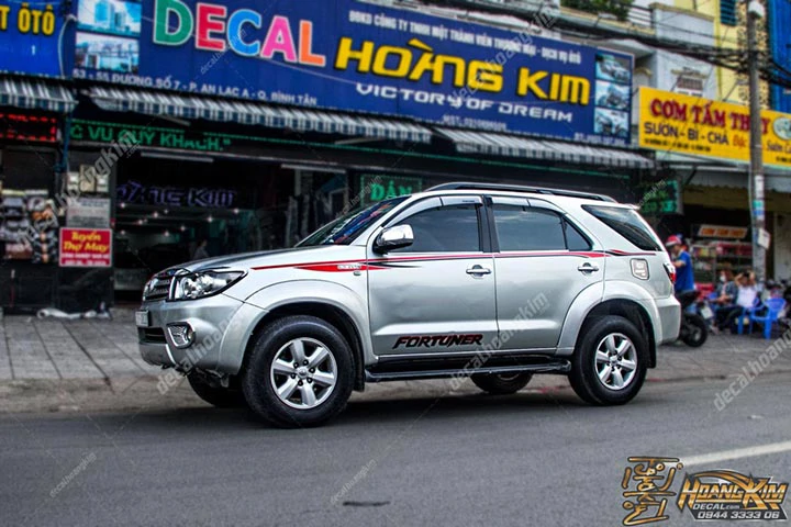 Tem Xe Toyota Fortuner - TFO030 - Ảnh 1