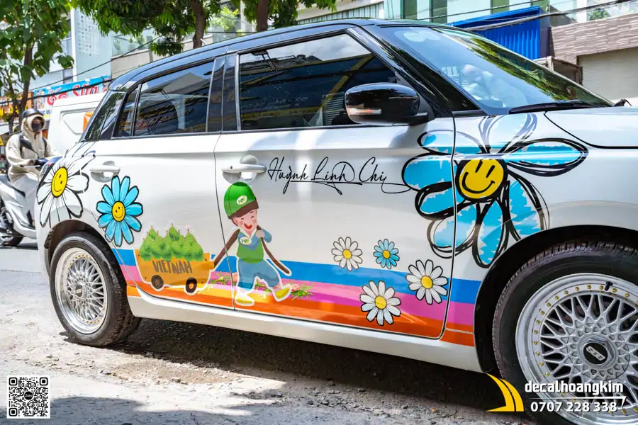 Tem decal thiết kế xe Suzuki Swift - Mẫu hoa hướng dương 
 - Ảnh 3
