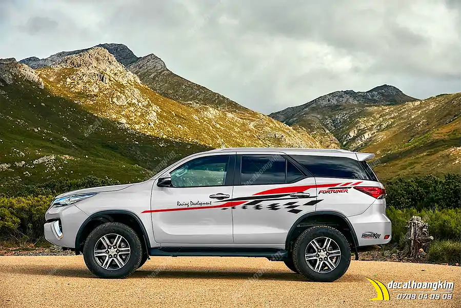 Tem Xe Toyota Fortuner - TFO094 - Ảnh 1