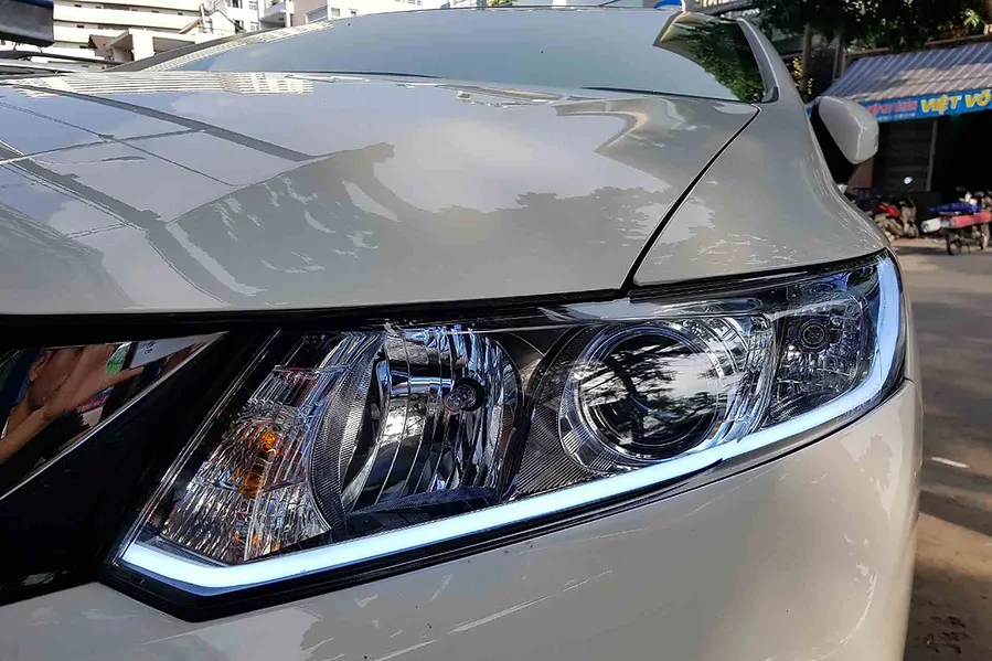 Độ đèn Honda City - Ảnh 1
