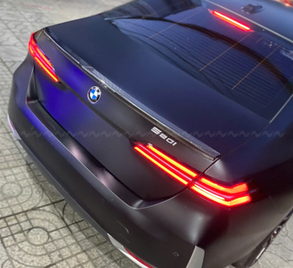 Đuôi gió BMW 520i Carbon - Ảnh 2