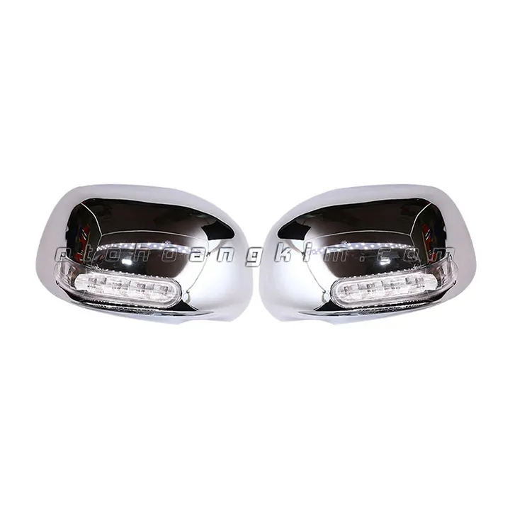 Ốp gương chiếu hậu Toyota Innova [2006-2011] & Fortuner [2009-2011] có đèn - Ảnh 2