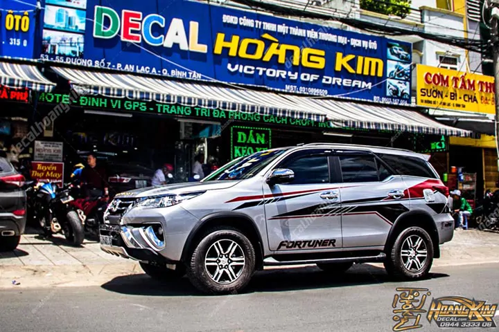 Tem Xe Toyota Fortuner - TFO055 - Ảnh 1