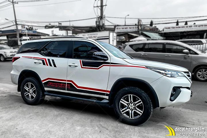 Tem Xe Toyota Fortuner - TFO088 - Ảnh 1