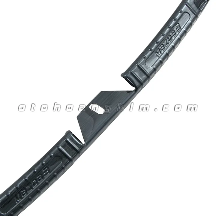 Chống trầy cốp nhựa Mazda 3 [2020-2021] Titan - Ảnh 3