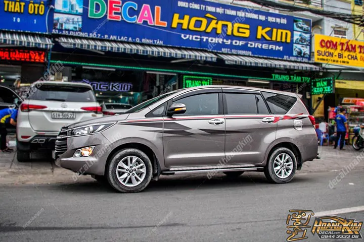 Tem Xe Toyota Innova - TIN022 - Ảnh 1