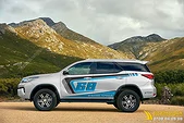 Tem Xe Toyota Fortuner - TFO119