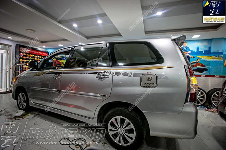 Tem Xe Toyota Innova - TIN006 - Ảnh 1