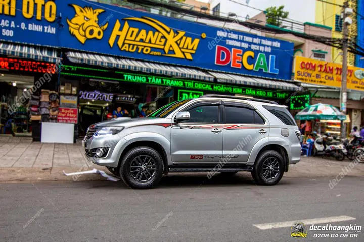 Tem Xe Toyota Fortuner - TFO041 - Ảnh 1