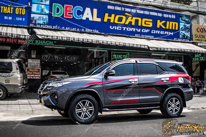 Tem Xe Toyota Fortuner - TFO034 - Ảnh 1