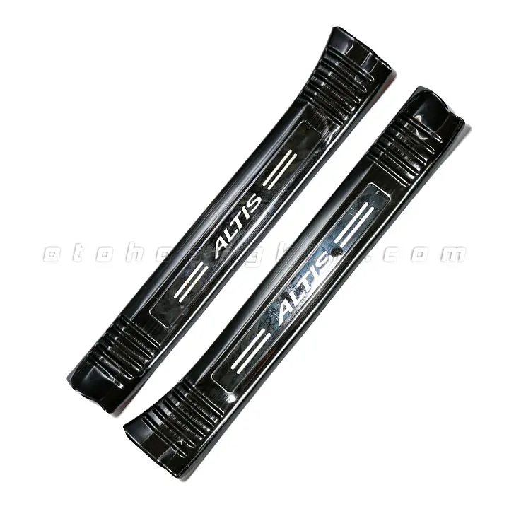 Nẹp bước chân trong Toyota Altis [2014-2021] titan - Ảnh 3