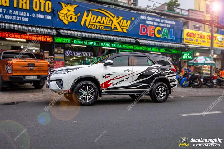 Tem Xe Toyota Fortuner - TFO078 - Ảnh 1