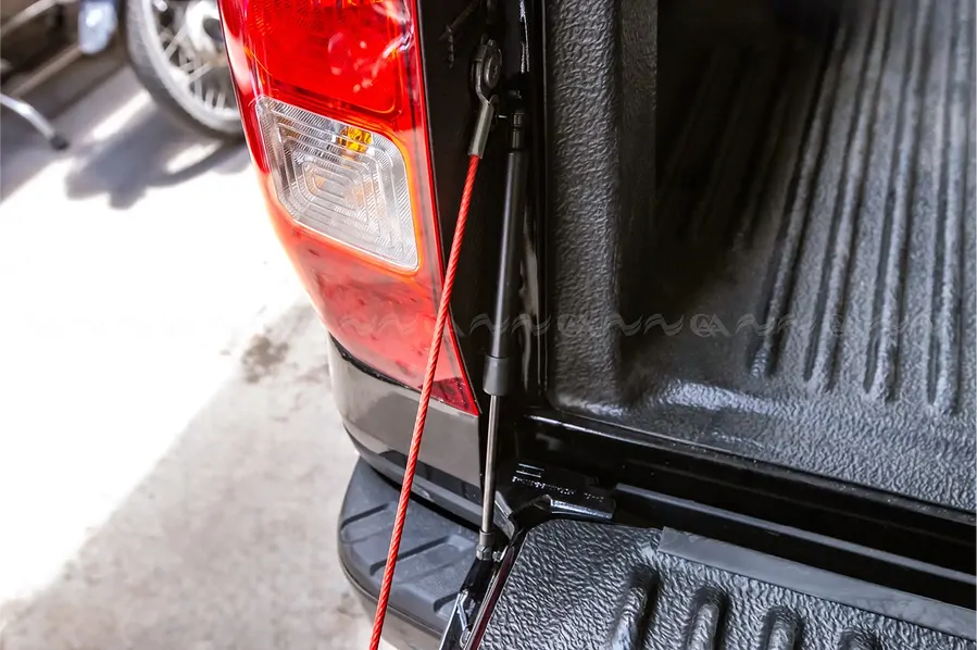 Ty hãm cốp Ranger 2022+ - Ảnh 2