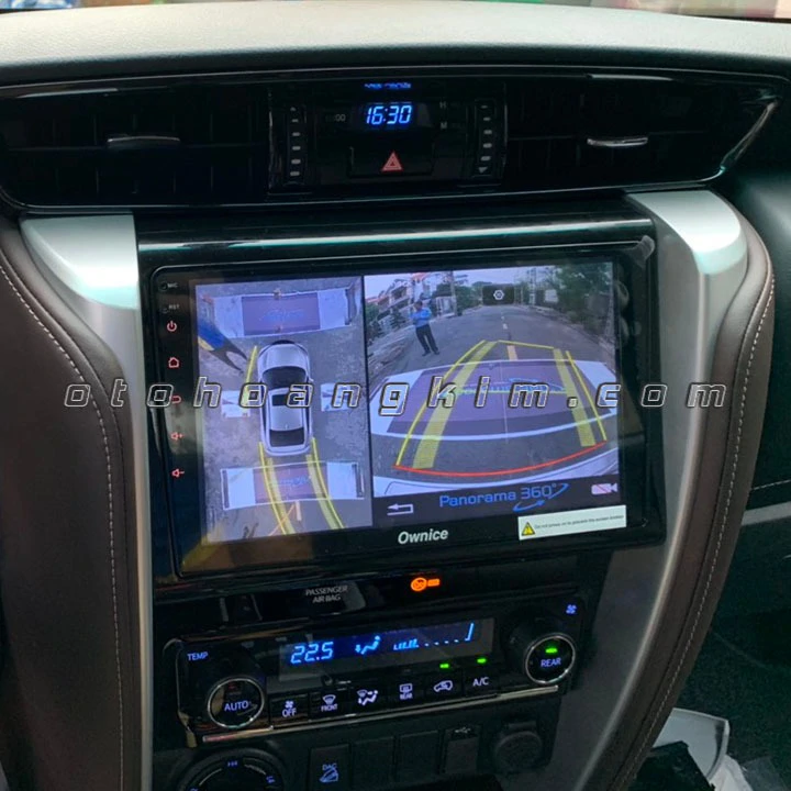 Màn hình dvd Ownice Toyota Fortuner - Ảnh 1