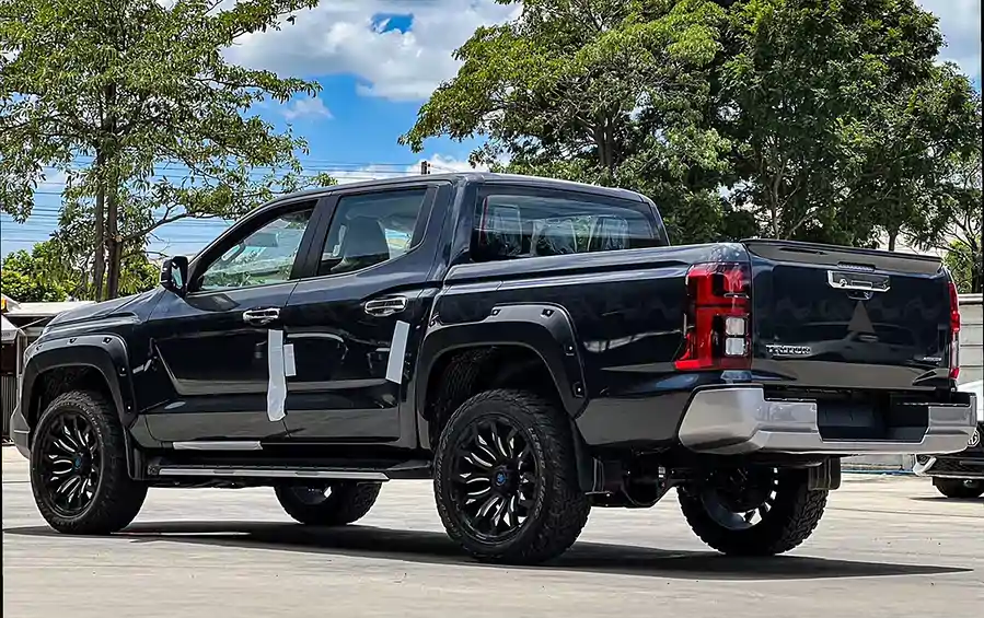 Body Kit Mitsubishi Triton 2024 mẫu Rider - Nâng Cấp Mạnh Mẽ - Ảnh 5
