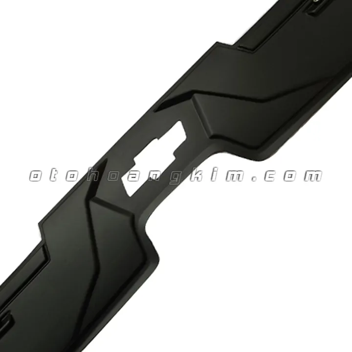 Ốp cốp sau Chevrolet Colorado [2016-2020] - Ảnh 2