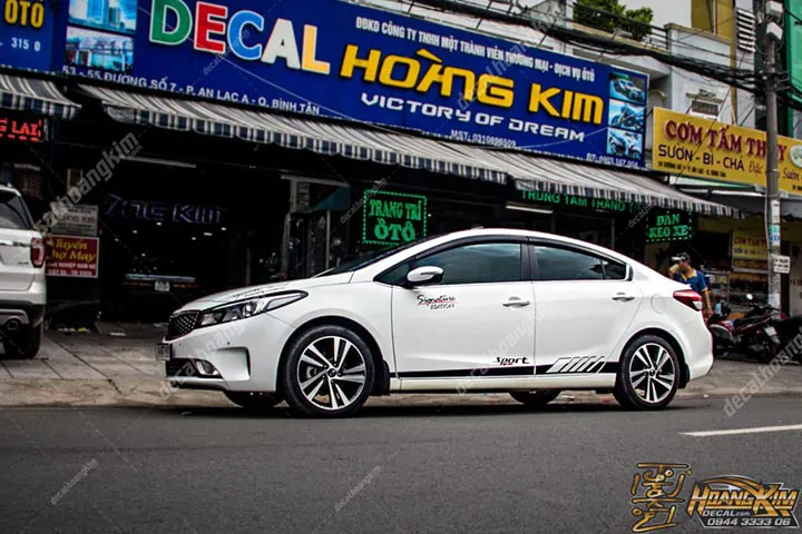 Tem Xe Kia Cerato - KCE012 - Ảnh 1