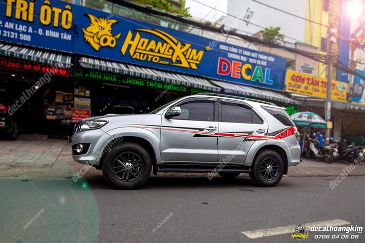 Tem Xe Toyota Fortuner - TFO023 - Ảnh 1