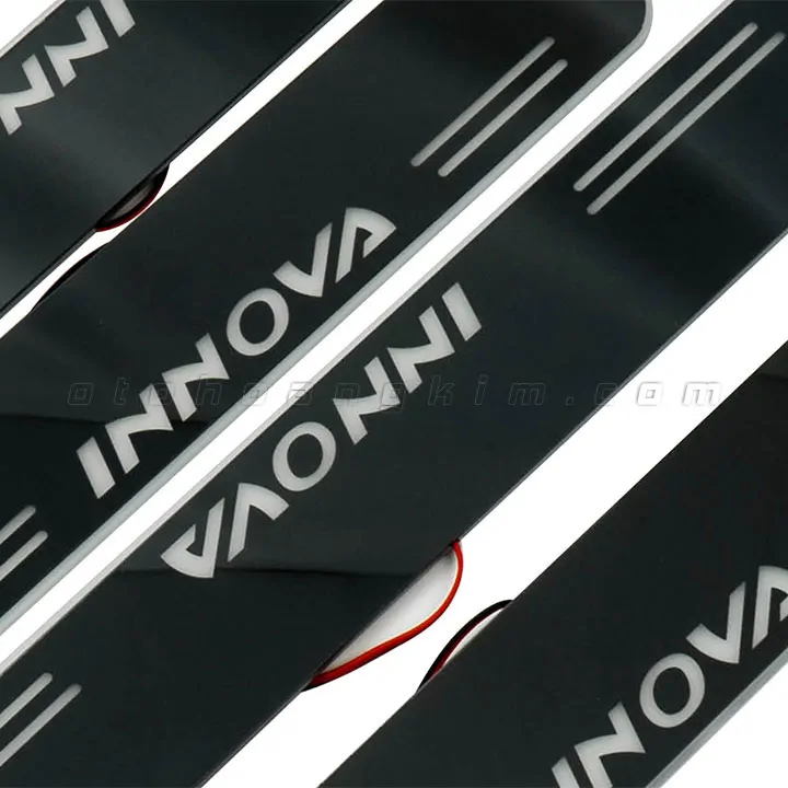Nẹp bước chân ngoài Toyota Innova [2016-2020] led đổi màu - Ảnh 3