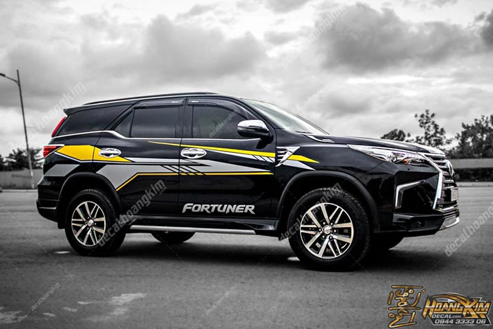 Tem Xe Toyota Fortuner - TFO058 - Ảnh 1